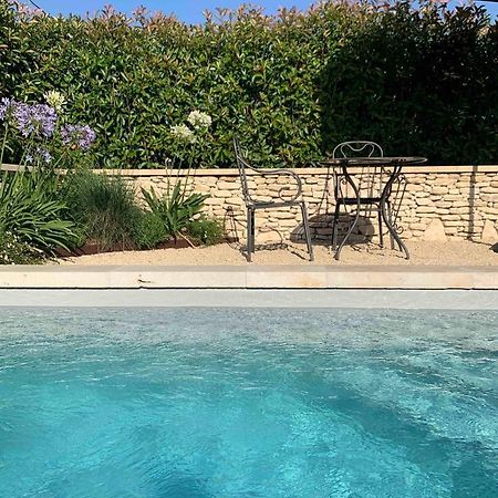 Le Cabanon De Livia Avec Piscine Privee Villa Cucuron Bagian luar foto