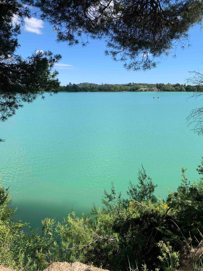 Le Cabanon De Livia Avec Piscine Privee Villa Cucuron Bagian luar foto