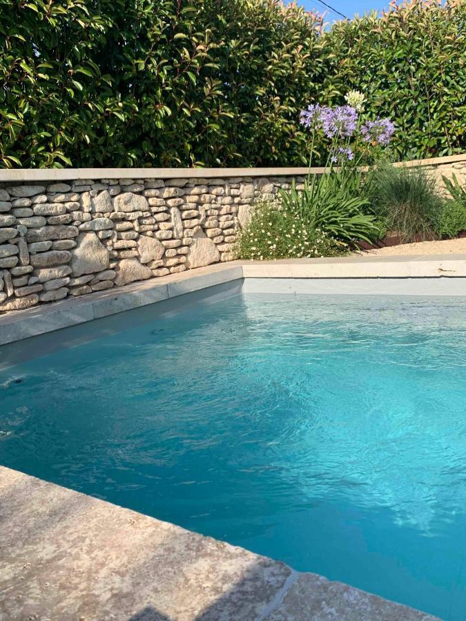Le Cabanon De Livia Avec Piscine Privee Villa Cucuron Bagian luar foto