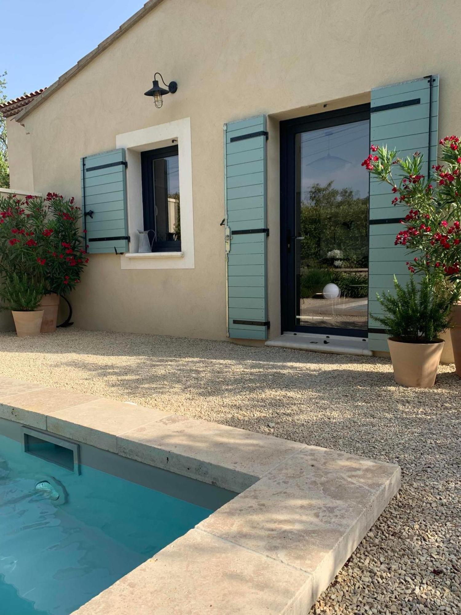 Le Cabanon De Livia Avec Piscine Privee Villa Cucuron Bagian luar foto